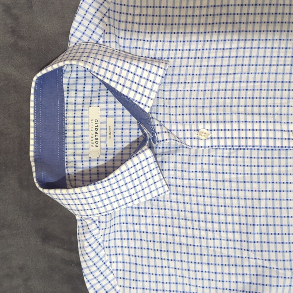 Perry Ellis Portfolio Dress Shirt, Size 15.5-32/33